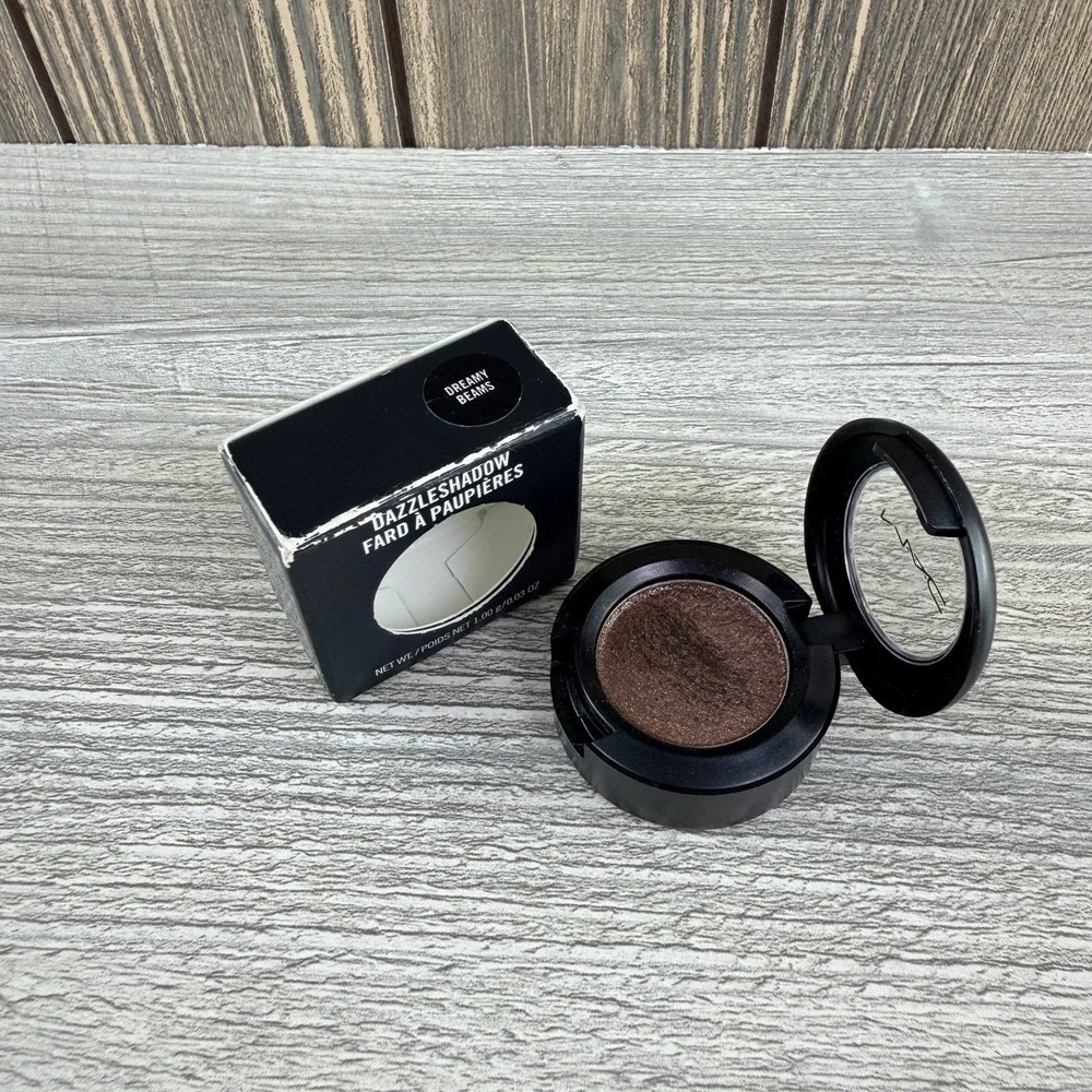 MAC Dazzleshadow Dreamy Beams Shimmer Single Pressed Powder Eyeshadow 1g 0.03oz